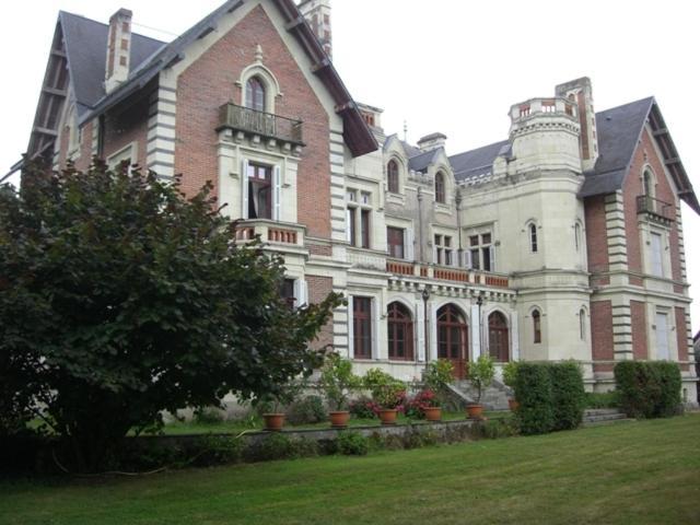 Chateau De Belle Poule Les Ponts-de-Cé Exteriör bild